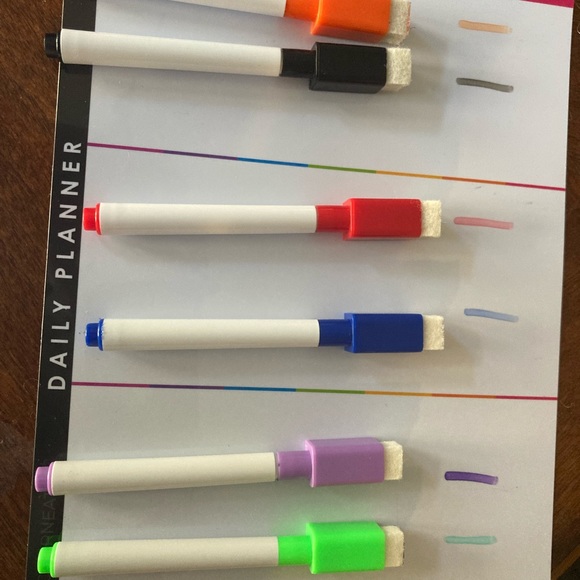 Chore chart, daily planner, and markers - Picture 3 of 9